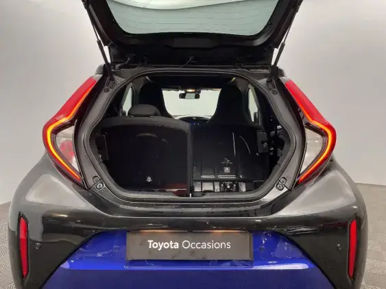 TOYOTA AYGO X - voiture d'occasion - Photo 16