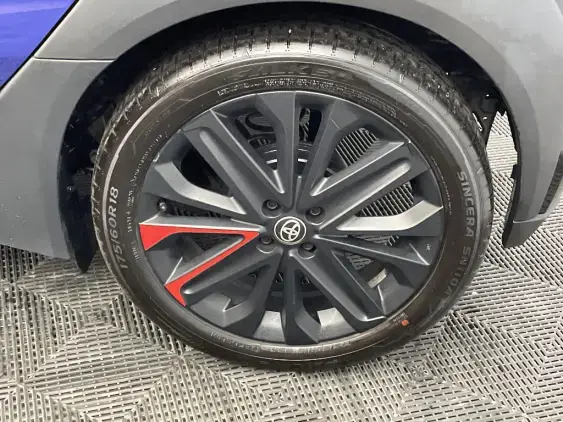 TOYOTA AYGO X - voiture d'occasion - Photo 24