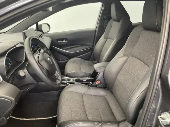 TOYOTA COROLLA TOURING SPT X - voiture d'occasion - Photo 18