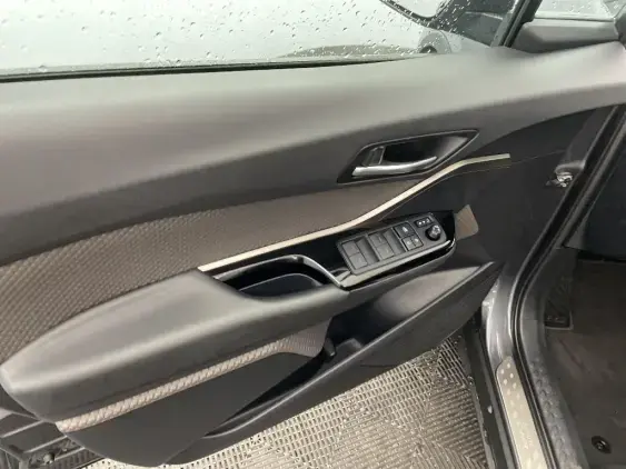 TOYOTA C-HR - voiture d'occasion - Photo 19