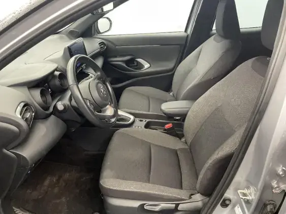 TOYOTA YARIS CROSS I - voiture d'occasion - Photo 18