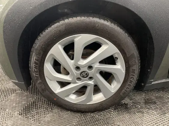 TOYOTA AYGO X - voiture d'occasion - Photo 22