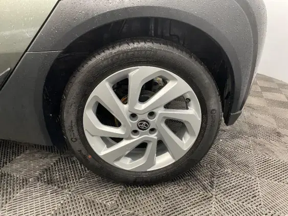 TOYOTA AYGO X - voiture d'occasion - Photo 23