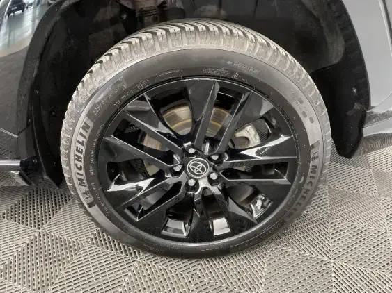 TOYOTA RAV4 V - voiture d'occasion - Photo 24