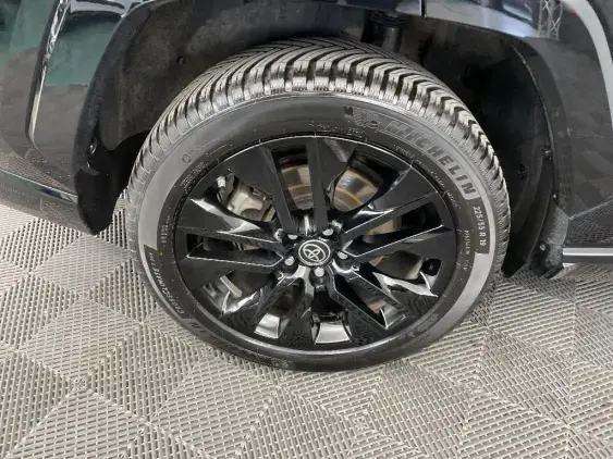 TOYOTA RAV4 V - voiture d'occasion - Photo 25