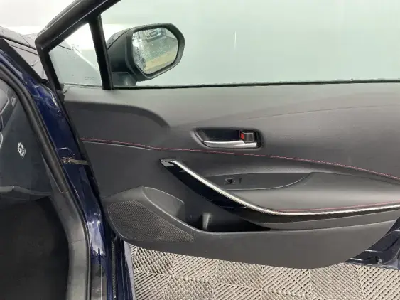 TOYOTA COROLLA TOURING SPT X - voiture d'occasion - Photo 20