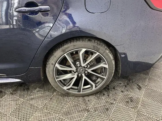 TOYOTA COROLLA TOURING SPT X - voiture d'occasion - Photo 24