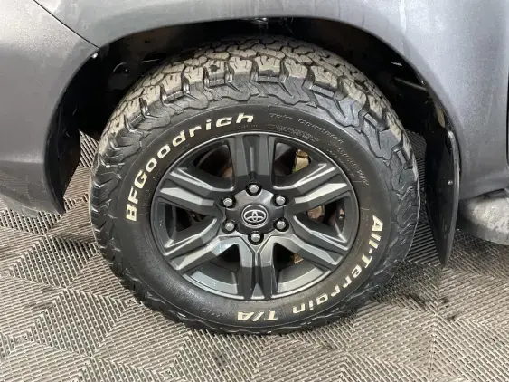 TOYOTA HILUX VIII - voiture d'occasion - Photo 22