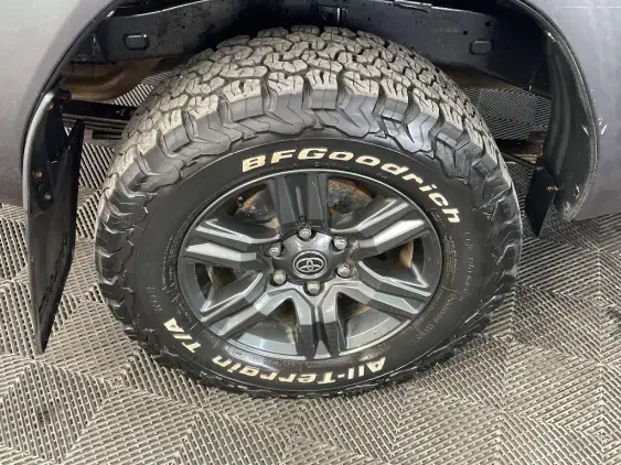 TOYOTA HILUX VIII - voiture d'occasion - Photo 24