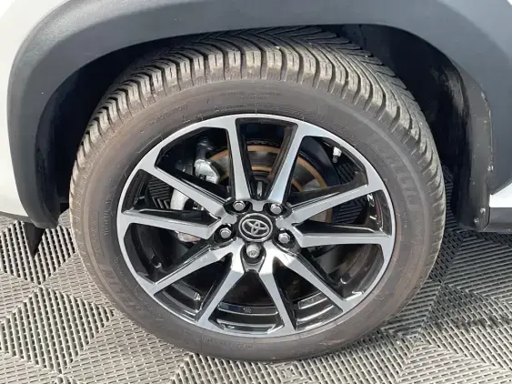 TOYOTA YARIS CROSS I - voiture d'occasion - Photo 22