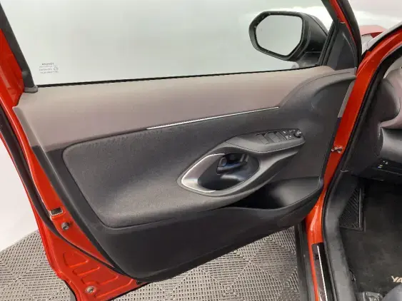 TOYOTA YARIS CROSS I - voiture d'occasion - Photo 19