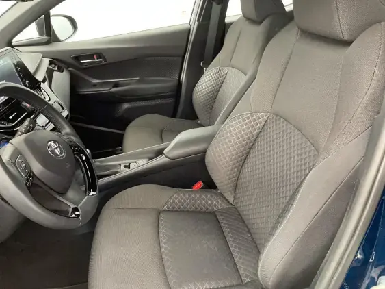 TOYOTA C-HR - voiture d'occasion - Photo 17