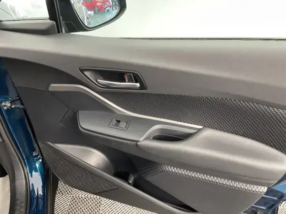 TOYOTA C-HR - voiture d'occasion - Photo 19