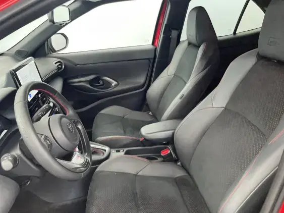 TOYOTA YARIS CROSS I - voiture d'occasion - Photo 18