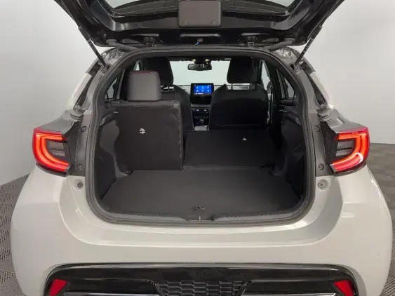 TOYOTA YARIS IV - voiture d'occasion - Photo 16