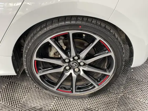 TOYOTA YARIS IV - voiture d'occasion - Photo 24