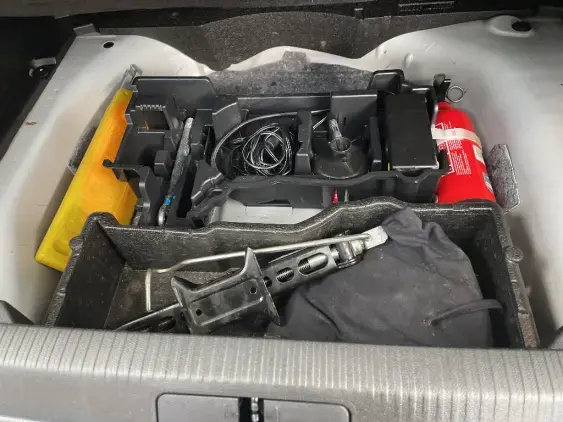 PEUGEOT 2008 II - voiture d'occasion - Photo 17