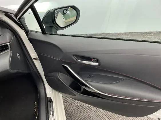 TOYOTA COROLLA TOURING SPT X - voiture d'occasion - Photo 20