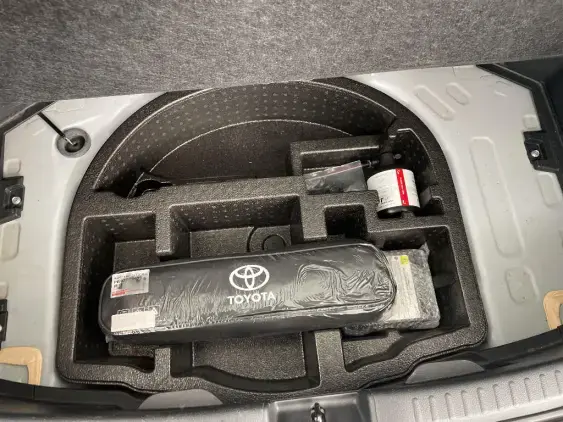 TOYOTA YARIS IV - voiture d'occasion - Photo 17