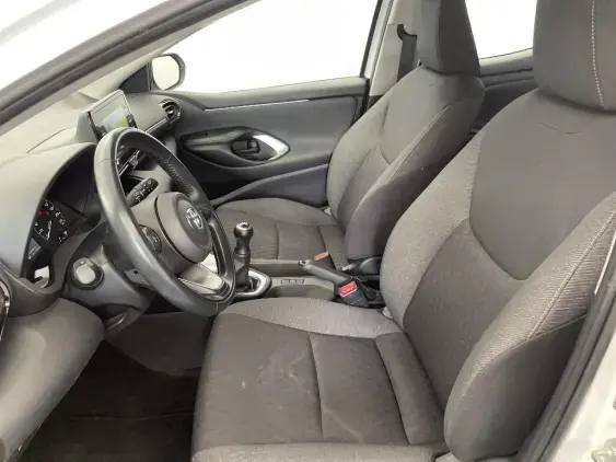TOYOTA YARIS IV - voiture d'occasion - Photo 18