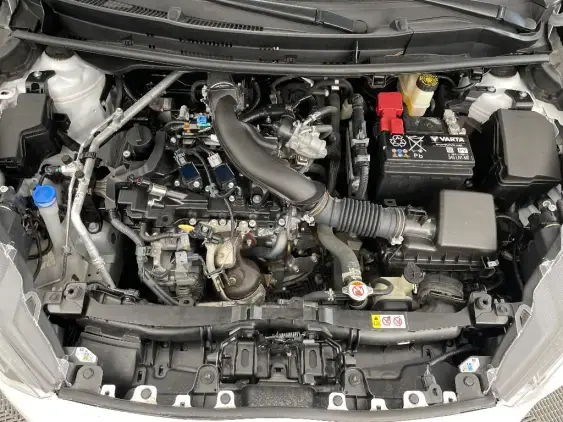 TOYOTA YARIS IV - voiture d'occasion - Photo 21
