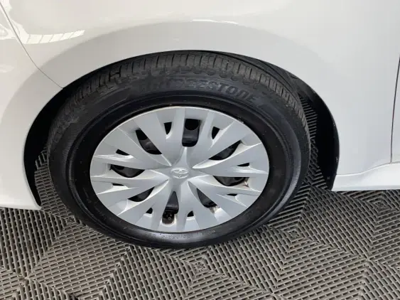 TOYOTA YARIS IV - voiture d'occasion - Photo 23