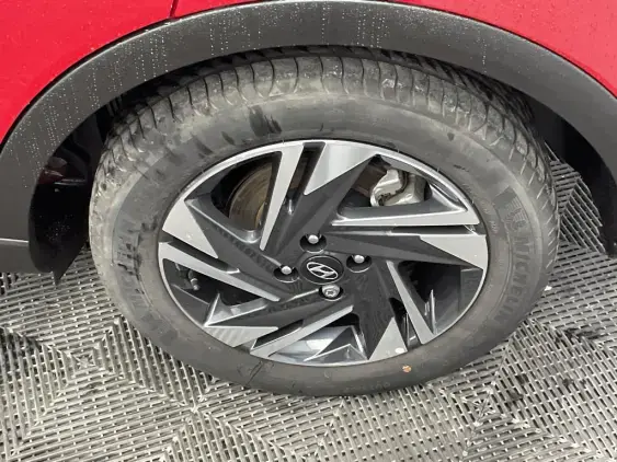 HYUNDAI BAYON - voiture d'occasion - Photo 24