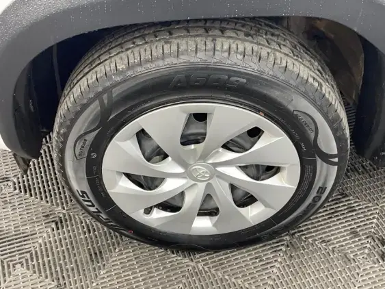 TOYOTA YARIS CROSS I - voiture d'occasion - Photo 23