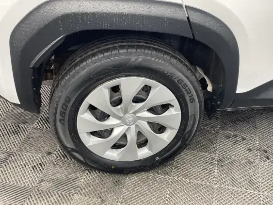 TOYOTA YARIS CROSS I - voiture d'occasion - Photo 25