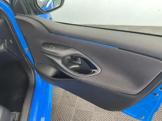 TOYOTA YARIS IV - voiture d'occasion - Photo 20