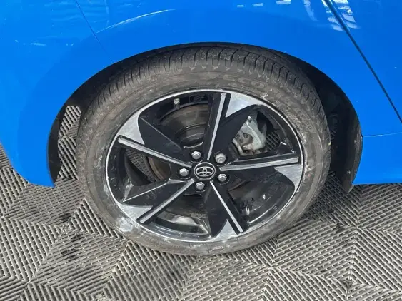 TOYOTA YARIS IV - voiture d'occasion - Photo 25