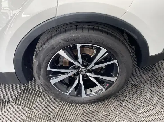 TOYOTA C-HR II - voiture d'occasion - Photo 24
