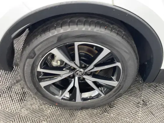 TOYOTA C-HR II - voiture d'occasion - Photo 25