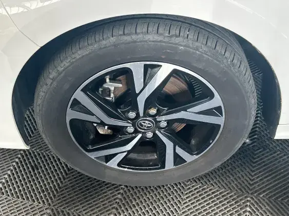 TOYOTA YARIS IV - voiture d'occasion - Photo 23