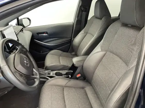 TOYOTA COROLLA TOURING SPT X - voiture d'occasion - Photo 18