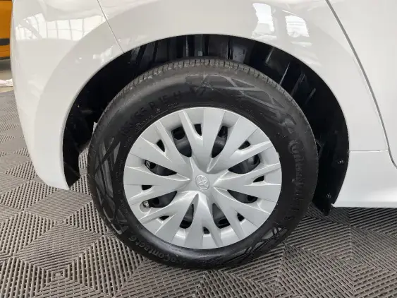 TOYOTA YARIS IV - voiture d'occasion - Photo 25