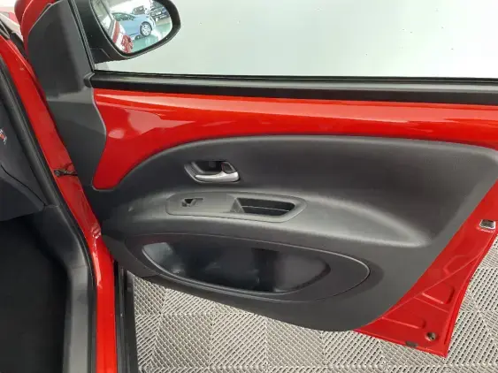 TOYOTA AYGO X - voiture d'occasion - Photo 20