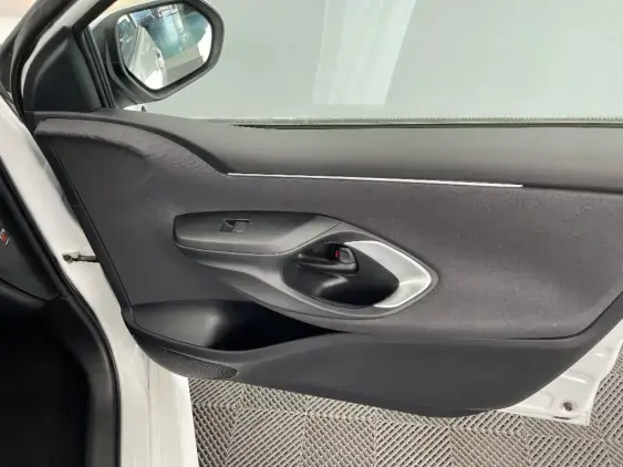 TOYOTA YARIS IV - voiture d'occasion - Photo 20