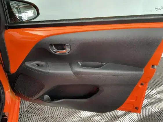 TOYOTA AYGO II - voiture d'occasion - Photo 20