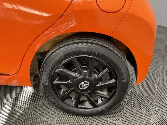 TOYOTA AYGO II - voiture d'occasion - Photo 24