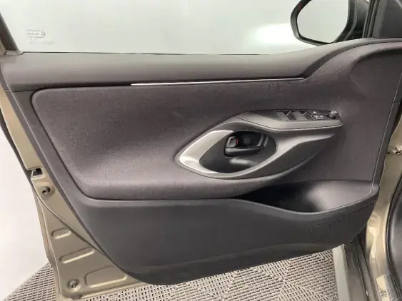 TOYOTA YARIS IV - voiture d'occasion - Photo 19