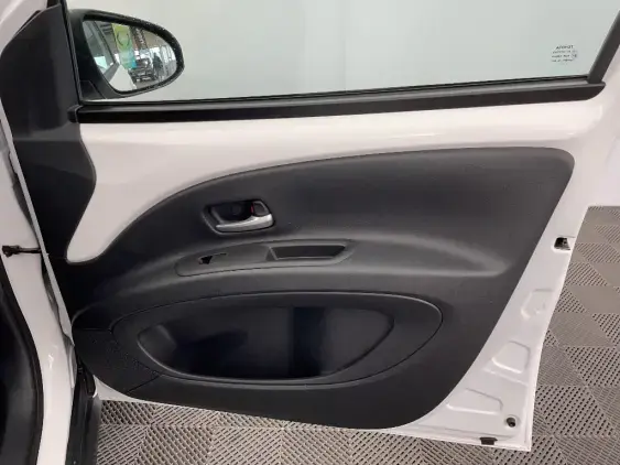 TOYOTA AYGO X - voiture d'occasion - Photo 20