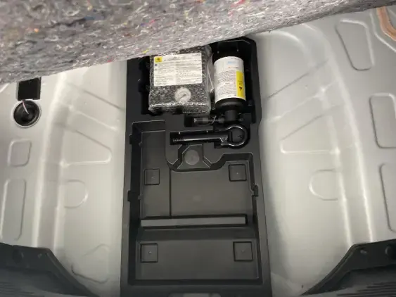 TOYOTA AYGO X - voiture d'occasion - Photo 16