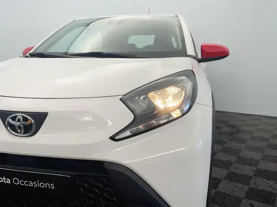 TOYOTA AYGO X - voiture d'occasion - Photo 21