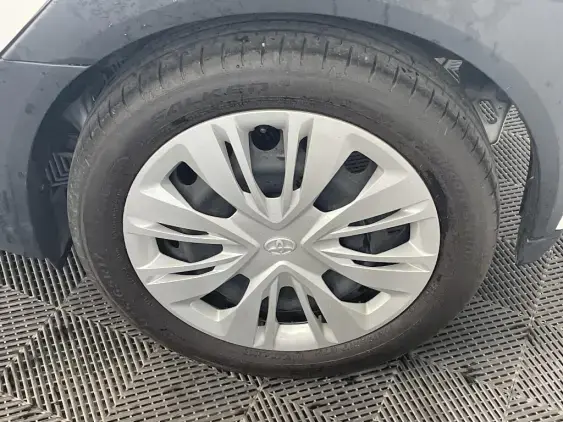 TOYOTA AYGO X - voiture d'occasion - Photo 23