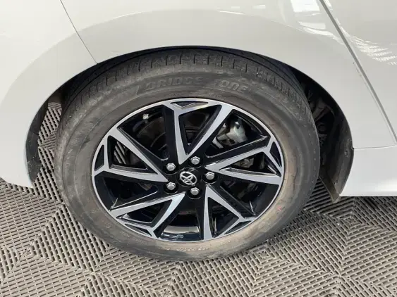 TOYOTA YARIS IV - voiture d'occasion - Photo 25