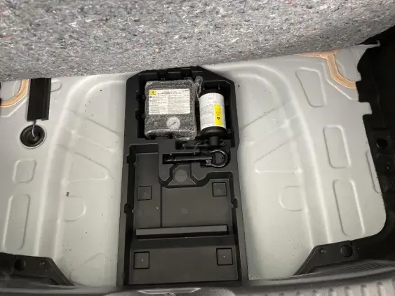 TOYOTA AYGO X - voiture d'occasion - Photo 17