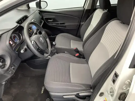 TOYOTA YARIS III - voiture d'occasion - Photo 18