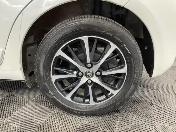 TOYOTA YARIS III - voiture d'occasion - Photo 24