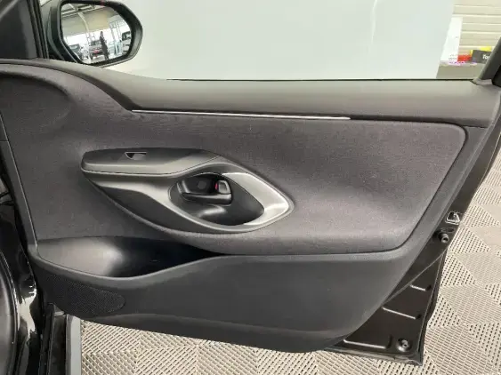 TOYOTA YARIS IV - voiture d'occasion - Photo 20